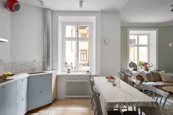 The Essentials of Small Kitchen and Dining Spaces